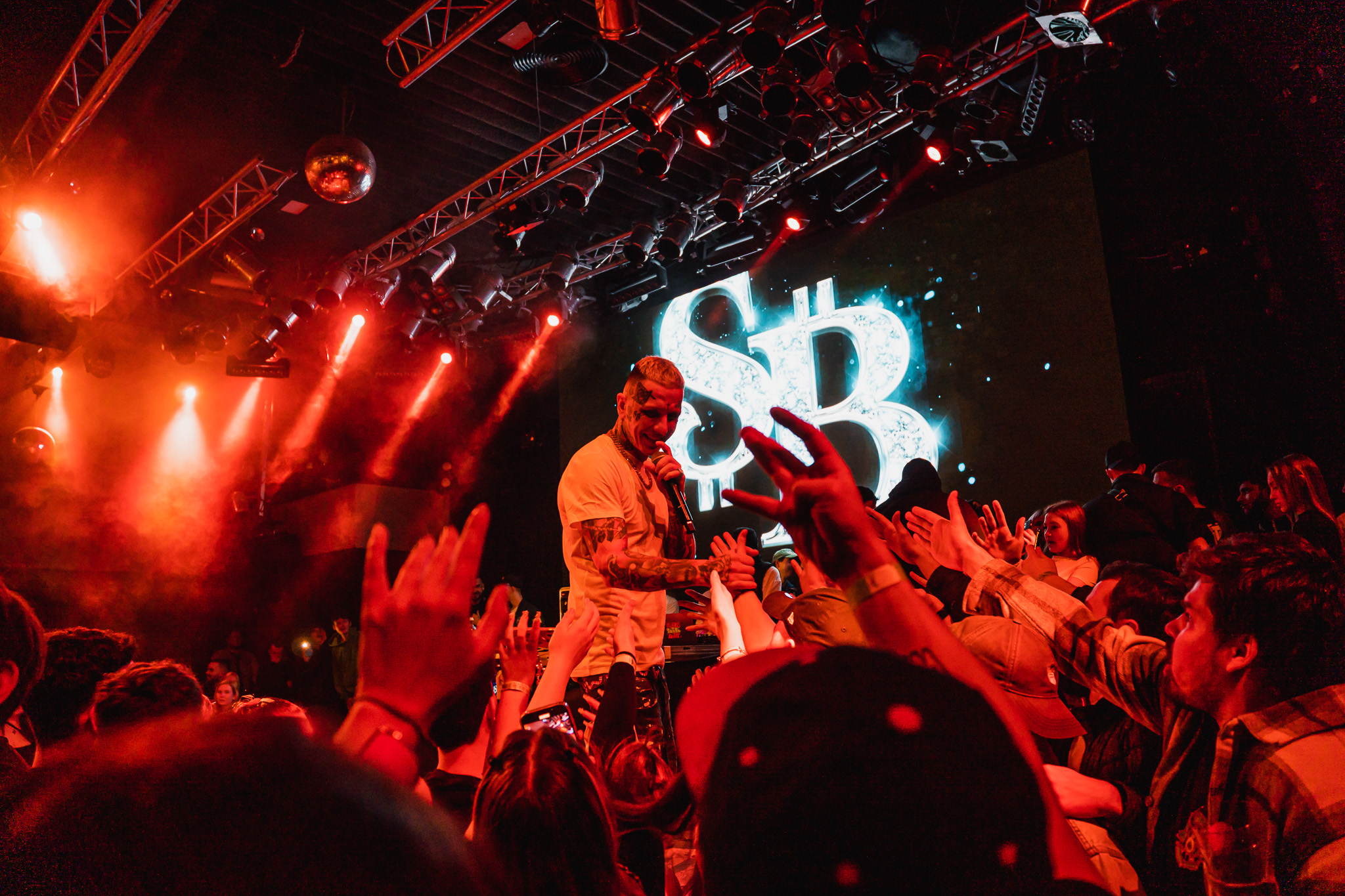 SERGEI BARRACUDA – LUCERNA MUSIC BAR